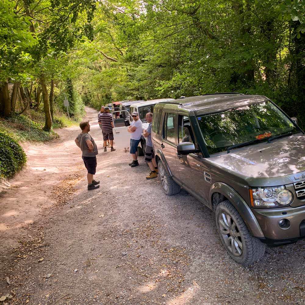 4x4 Tour in Kent with friends gathered